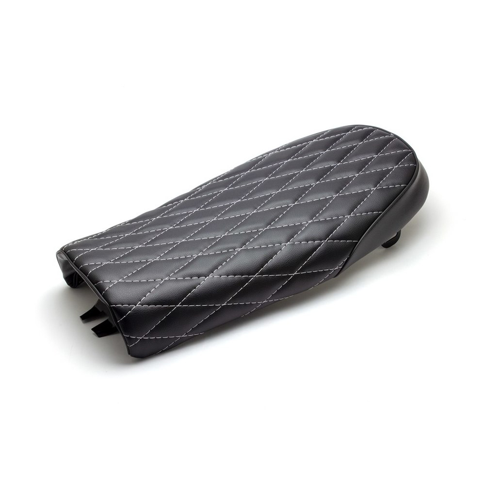 Diamond motorcycle store seats